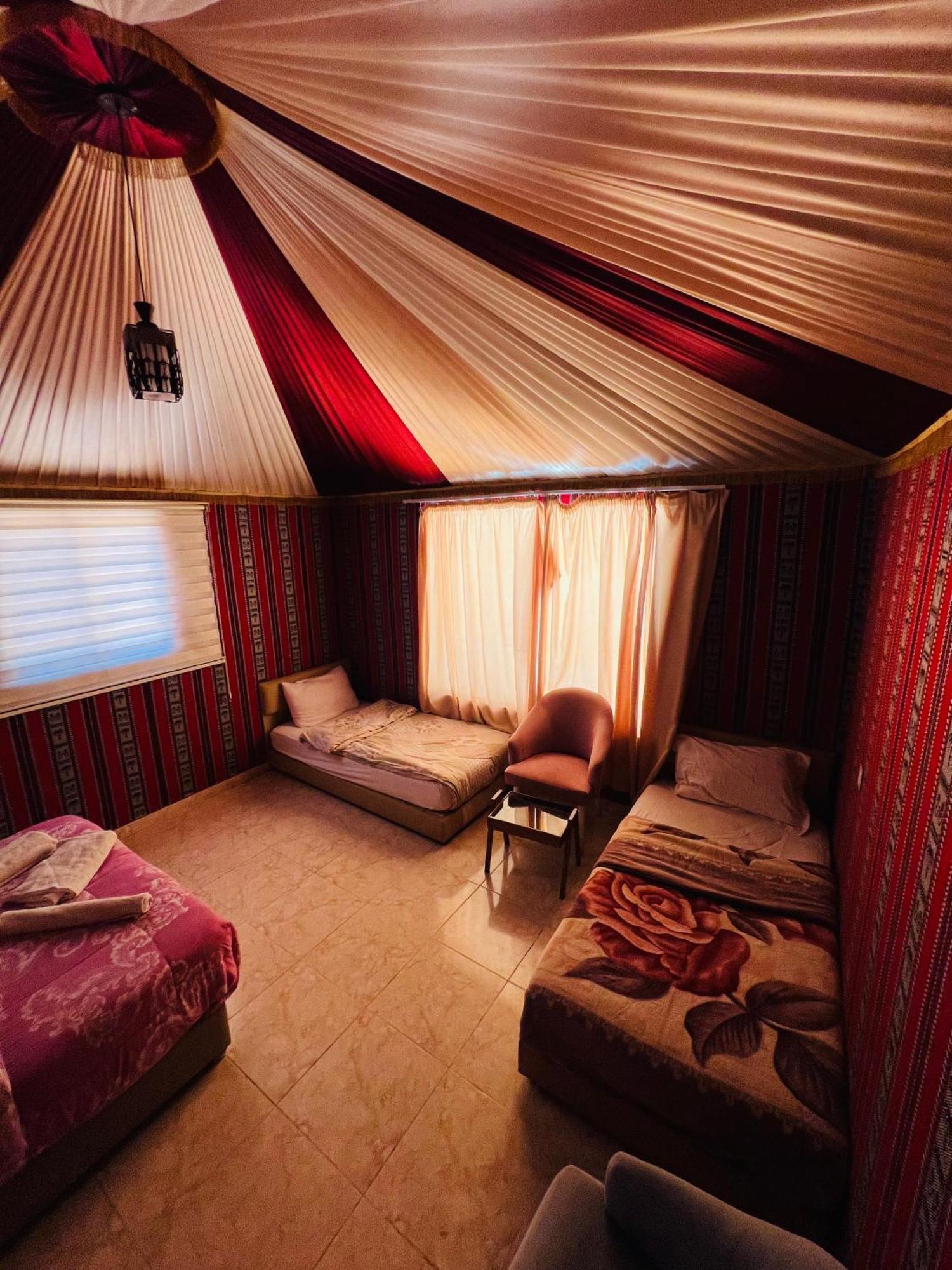Angelina Wadi Rum Camp Bagian luar foto